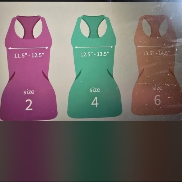 Lululemon Love tank Smokey red - Picture 5 of 5